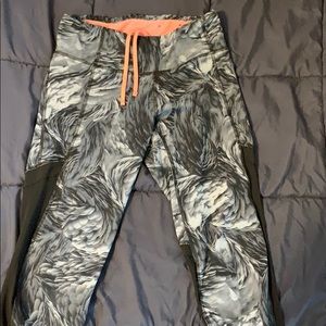 Size Small Exercise Capris